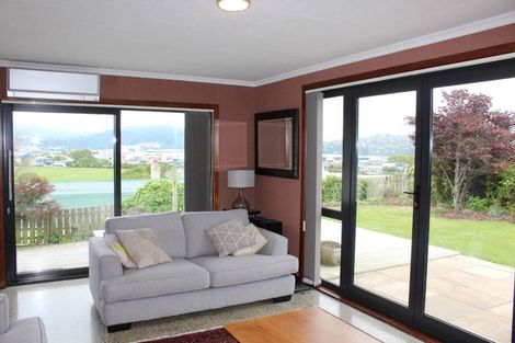 Photo of property in 15 South Road, Kensington, Dunedin, 9011