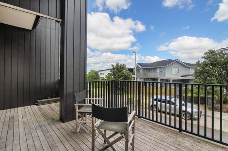 Photo of property in 93 Bomb Point Drive, Hobsonville, Auckland, 0616