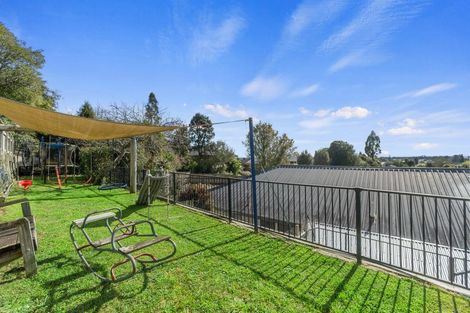 Photo of property in 32 Carew Street, Nawton, Hamilton, 3200