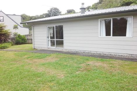 Photo of property in 27 Thames Street, Welbourn, New Plymouth, 4310