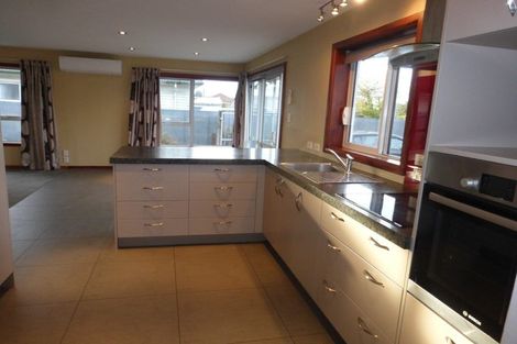 Photo of property in 61 Amyes Road, Hornby, Christchurch, 8042