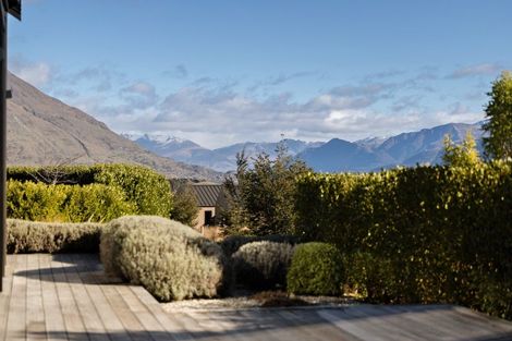 Photo of property in 4 Stockyard Lane, Jacks Point, Queenstown, 9371