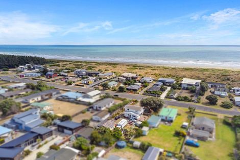 Photo of property in 30 Rua Avenue, Waitarere Beach, Levin, 5510