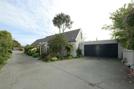 Photo of property in 8 Braco Place, Burnside, Christchurch, 8041