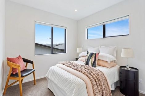 Photo of property in 15 Aquamarine Road, Rosehill, Papakura, 2113