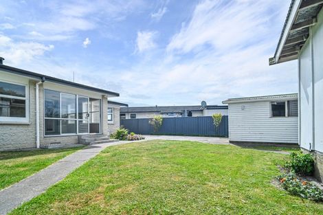 Photo of property in 52 Folkestone Drive, Flaxmere, Hastings, 4120