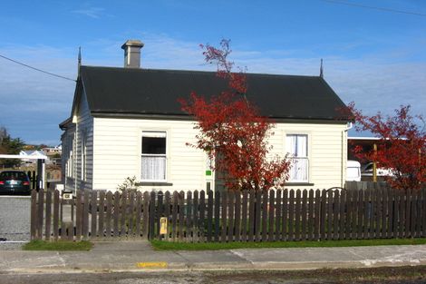 Photo of property in 30 Lawrence Street, East Gore, Gore, 9710