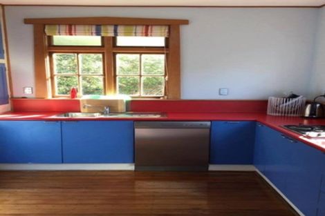 Photo of property in 1 Hawthorne Street, Strowan, Christchurch, 8052