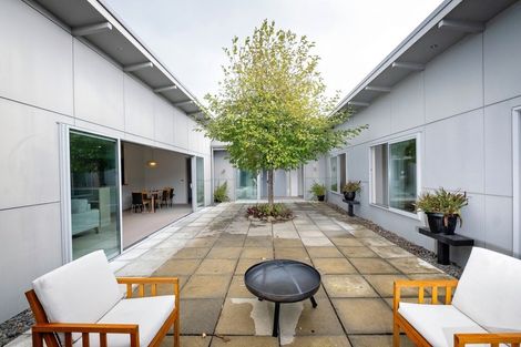 Photo of property in 6 Orotu Drive, Poraiti, Napier, 4112