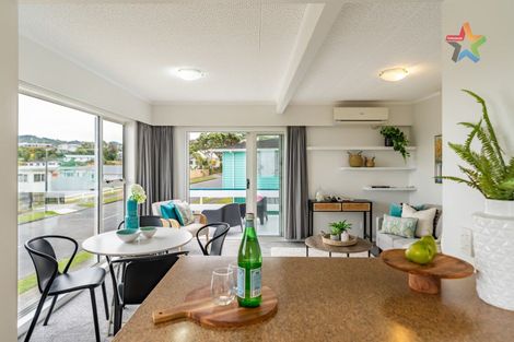 Photo of property in 49 Cypress Drive, Maungaraki, Lower Hutt, 5010