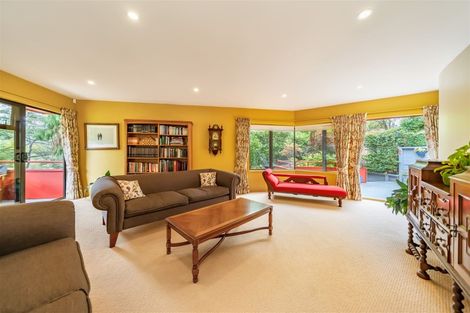 Photo of property in 55 Chatsworth Road, Silverstream, Upper Hutt, 5019