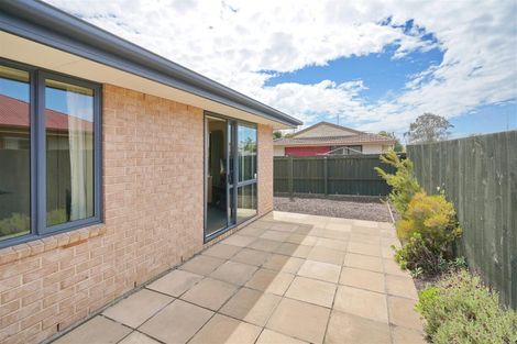 Photo of property in 8/295 Pages Road, Wainoni, Christchurch, 8061