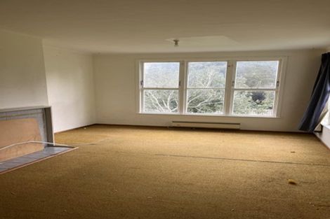 Photo of property in 85a-b Kokiri Crescent, Waitangirua, Porirua, 5024