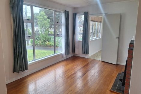 Photo of property in 7 Massey Street, Elderslea, Upper Hutt, 5018