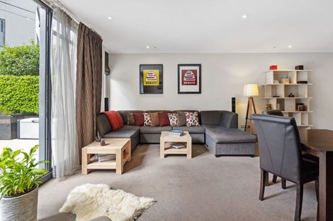 Photo of property in Cooks Apartments, Gg/24 James Cook Crescent, Remuera, Auckland, 1050