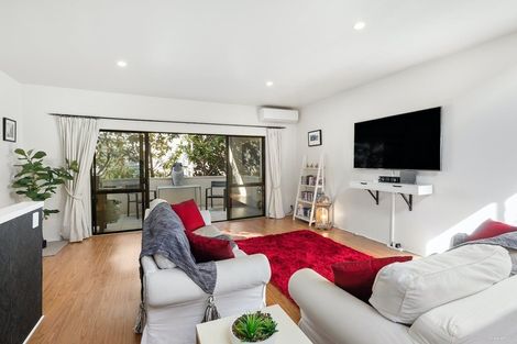 Photo of property in 4/46 Aitken Terrace, Kingsland, Auckland, 1021