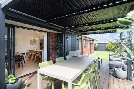 Photo of property in 18a Rose Leigh Drive, Cambridge, 3434