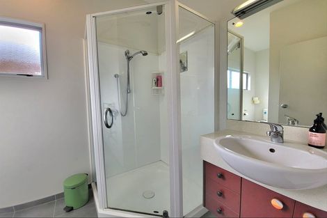 Photo of property in 9 Carento Way, Stanmore Bay, Whangaparaoa, 0932