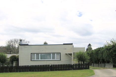 Photo of property in 40 Taupo View Road, Taupo, 3330