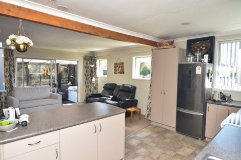 Photo of property in 65 Victoria Street, Carterton, 5713