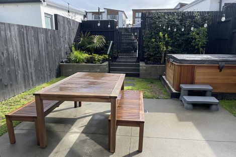 Photo of property in 16 Joshua Carder Drive, Hobsonville, Auckland, 0616