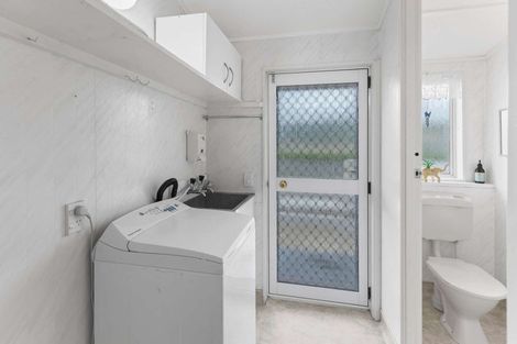 Photo of property in 10 Pirinoa Street, Feilding, 4702