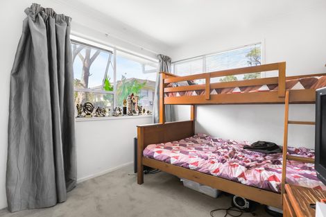 Photo of property in 32 Garus Avenue, Mangere East, Auckland, 2024