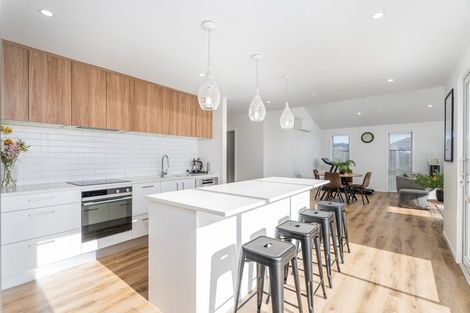 Photo of property in 162 Kupe Drive, Whitianga, 3510