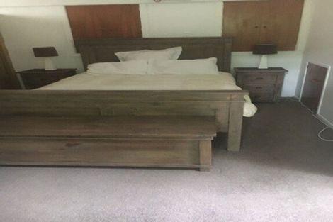 Photo of property in 6 Long Street, Torbay, Auckland, 0630