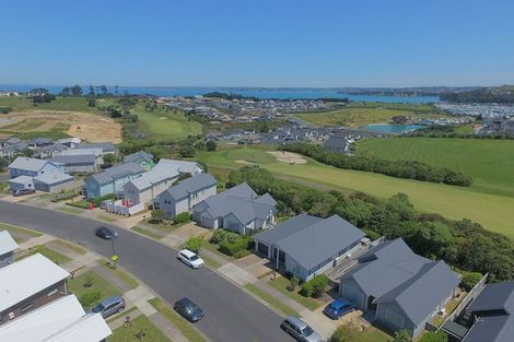 Photo of property in 31 Cape Cod Drive, Gulf Harbour, Whangaparaoa, 0930