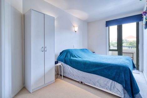 Photo of property in 74 Harbour Village Drive, Gulf Harbour, Whangaparaoa, 0930