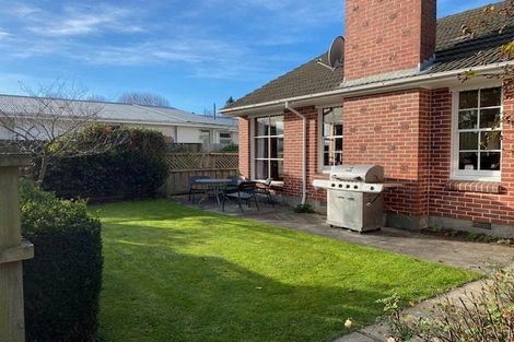 Photo of property in 1/134 Waimairi Road, Ilam, Christchurch, 8041