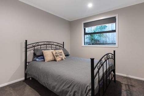 Photo of property in 2 Moira Close, Welcome Bay, Tauranga, 3175