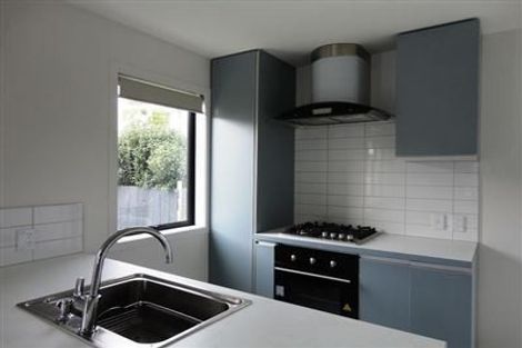 Photo of property in 14 Joshua Place, Weymouth, Auckland, 2103