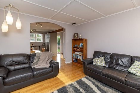 Photo of property in 4 Brazier Grove, Paraparaumu, 5032