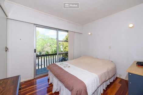 Photo of property in 27 Crompton Road, Massey, Auckland, 0614