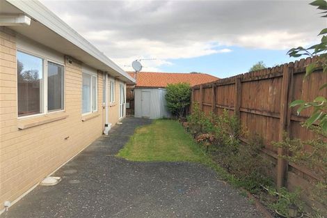 Photo of property in 15 Attymon Lane, East Tamaki, Auckland, 2016