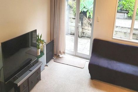 Photo of property in 15/61 The Avenue, Albany, Auckland, 0632