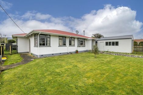 Photo of property in 2 Vance Street, Shannon, 4821