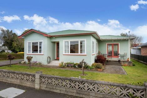 Photo of property in 50 Mcphee Street, Dannevirke, 4930