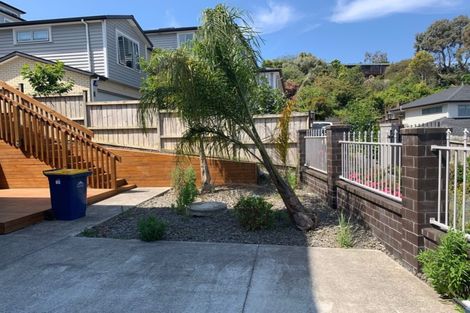 Photo of property in 50 Corricvale Way, Northcross, Auckland, 0630