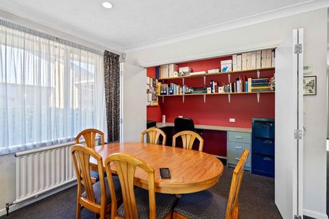 Photo of property in 32 Cruickshank Crescent, Rosedale, Invercargill, 9810