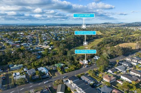 Photo of property in 35 Godley Road, Green Bay, Auckland, 0604