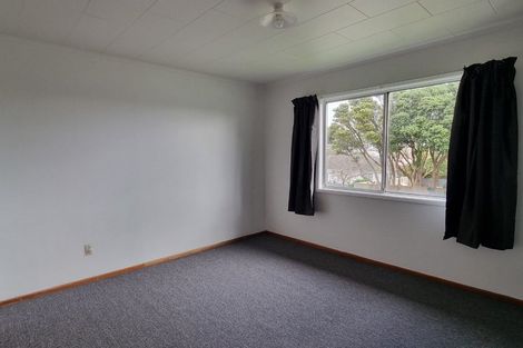 Photo of property in 1 Mana Avenue, Titahi Bay, Porirua, 5022