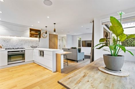 Photo of property in 39 Church Street, Winton, 9720