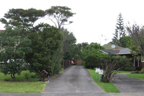 Photo of property in 3/129 Moore Street, Hillcrest, Auckland, 0627