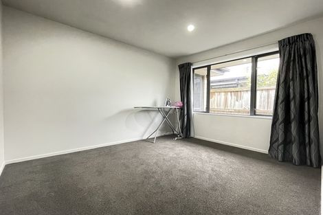 Photo of property in 17 Champagne Avenue, Yaldhurst, Christchurch, 8042