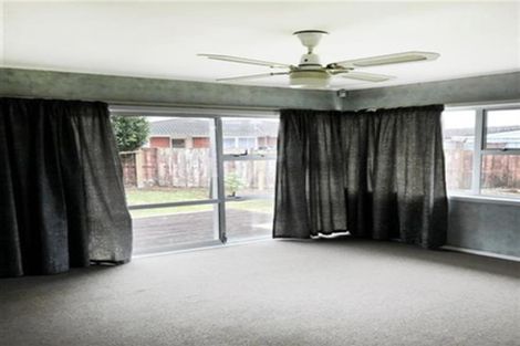 Photo of property in 4 Isola Place, Manukau, Auckland, 2025