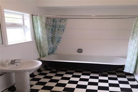 Photo of property in 71 Liardet Street, Vogeltown, Wellington, 6021