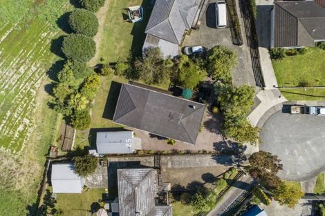 Photo of property in 25 Lipton Grove, Opaheke, Papakura, 2113